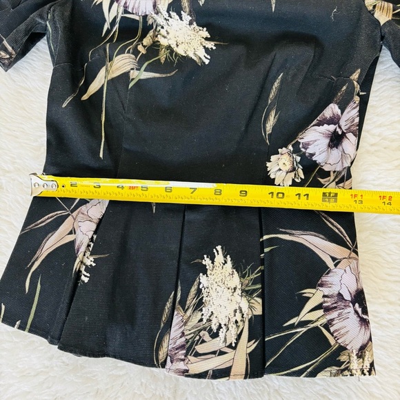 Antonio Melani Floral Black Puff Sleeve Top size 0 - Picture 9 of 15